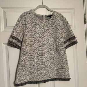 Banana Republic Women's black and white Top